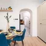 New Downtown Bliss - A Homelike Haven