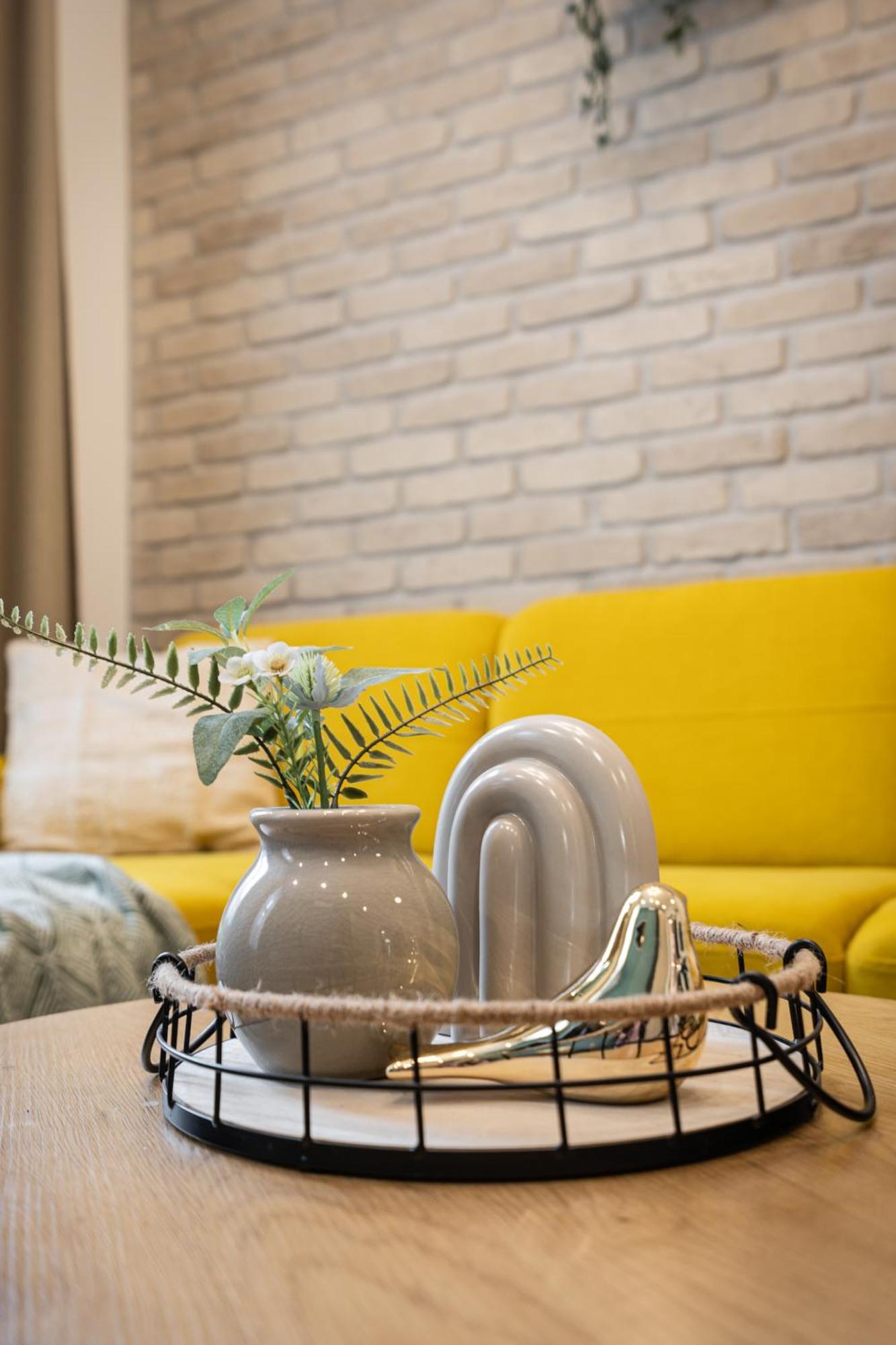 Apartment New Downtown Bliss - A Homelike Haven