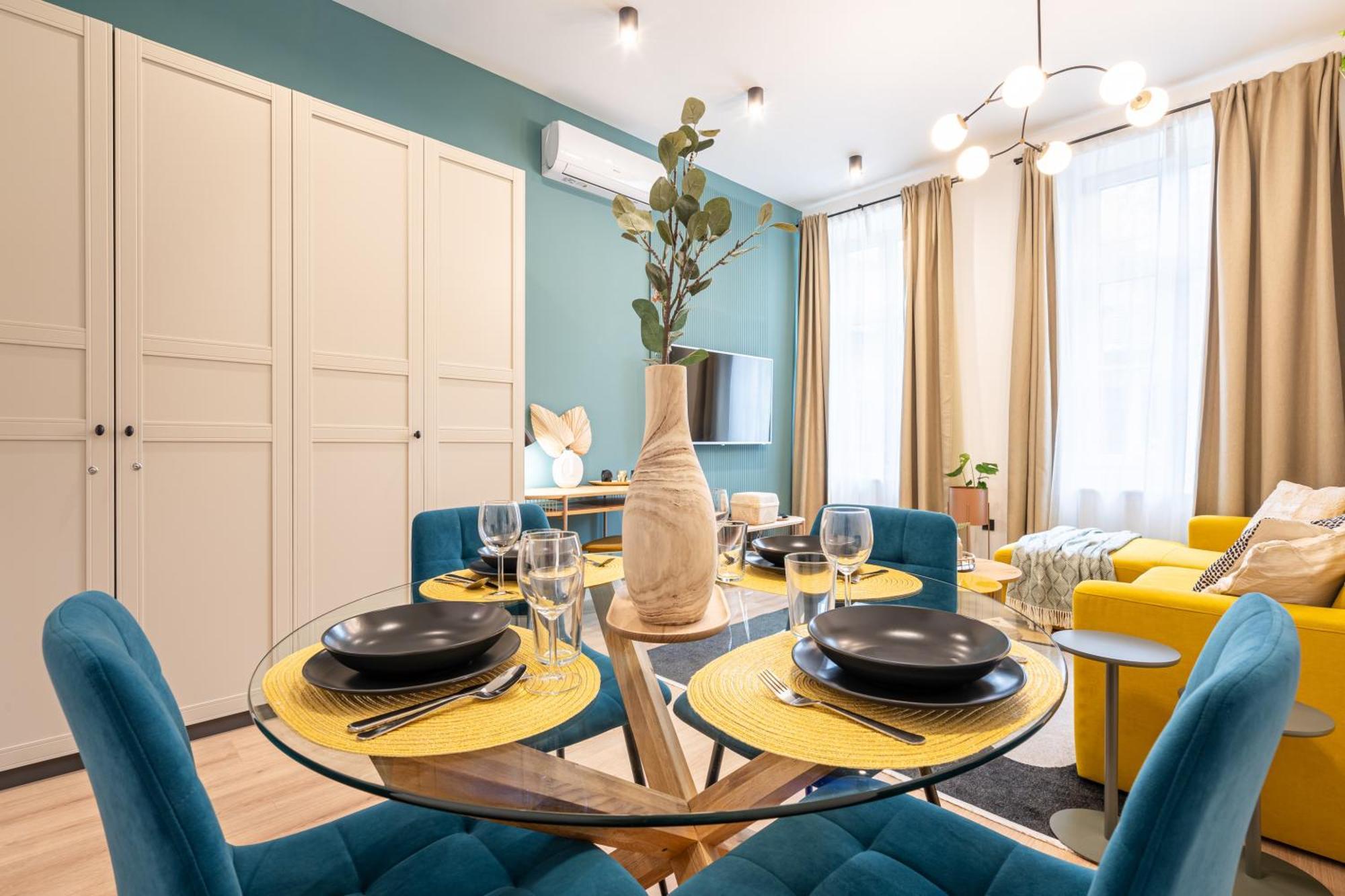 Apartment New Downtown Bliss - A Homelike Haven *