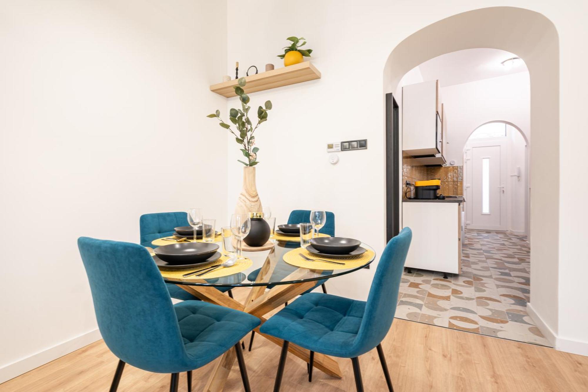 New Downtown Bliss - A Homelike Haven